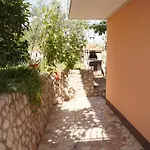 דירה Mandaric