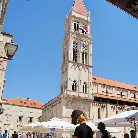 Mandaric Apartman Trogir